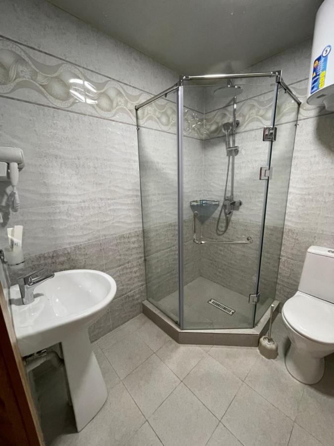 Baraka Hotel Tasjkent Eksteriør bilde